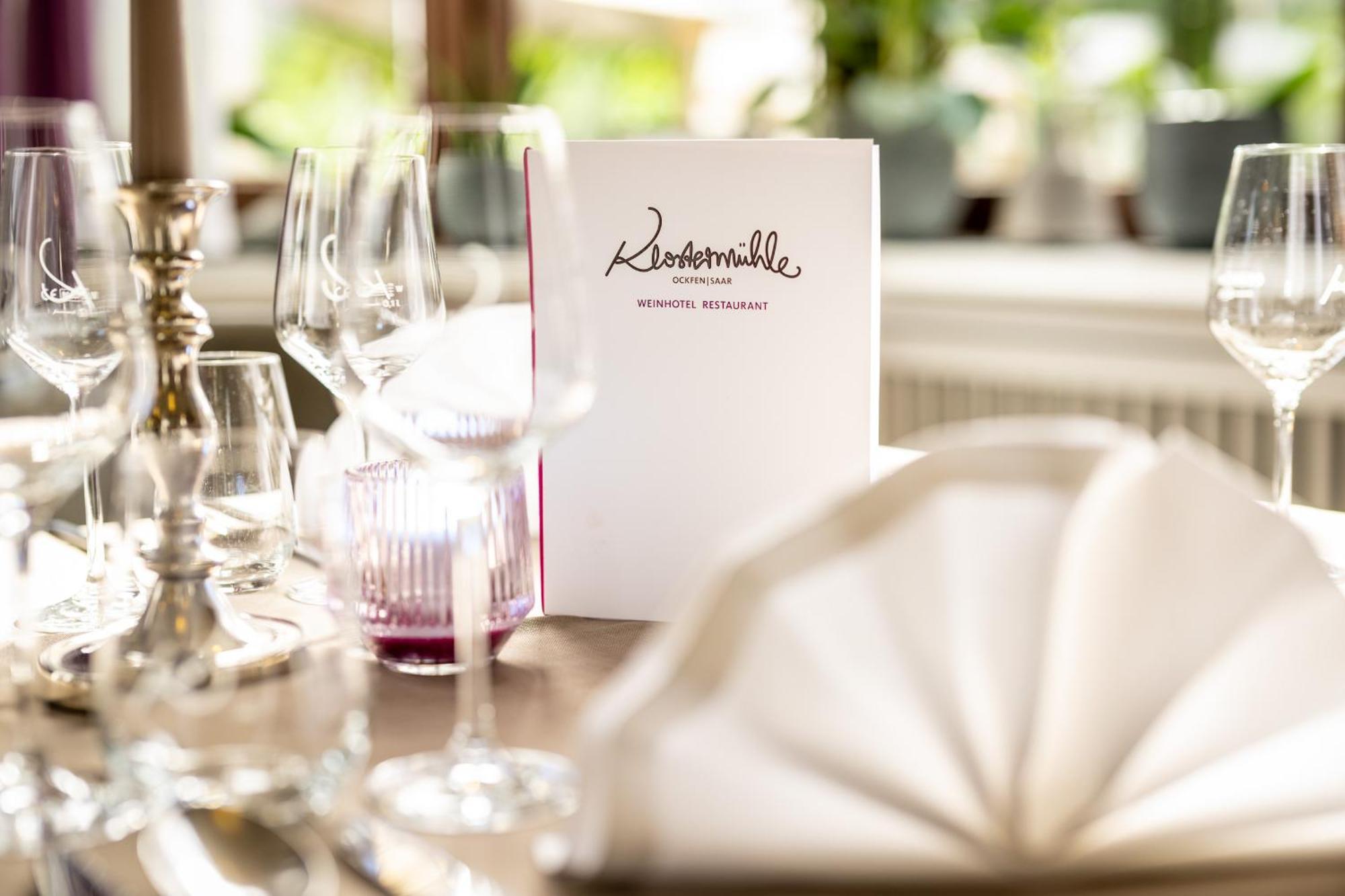 Weinhotel Restaurant Klostermuehle Ockfen Luaran gambar