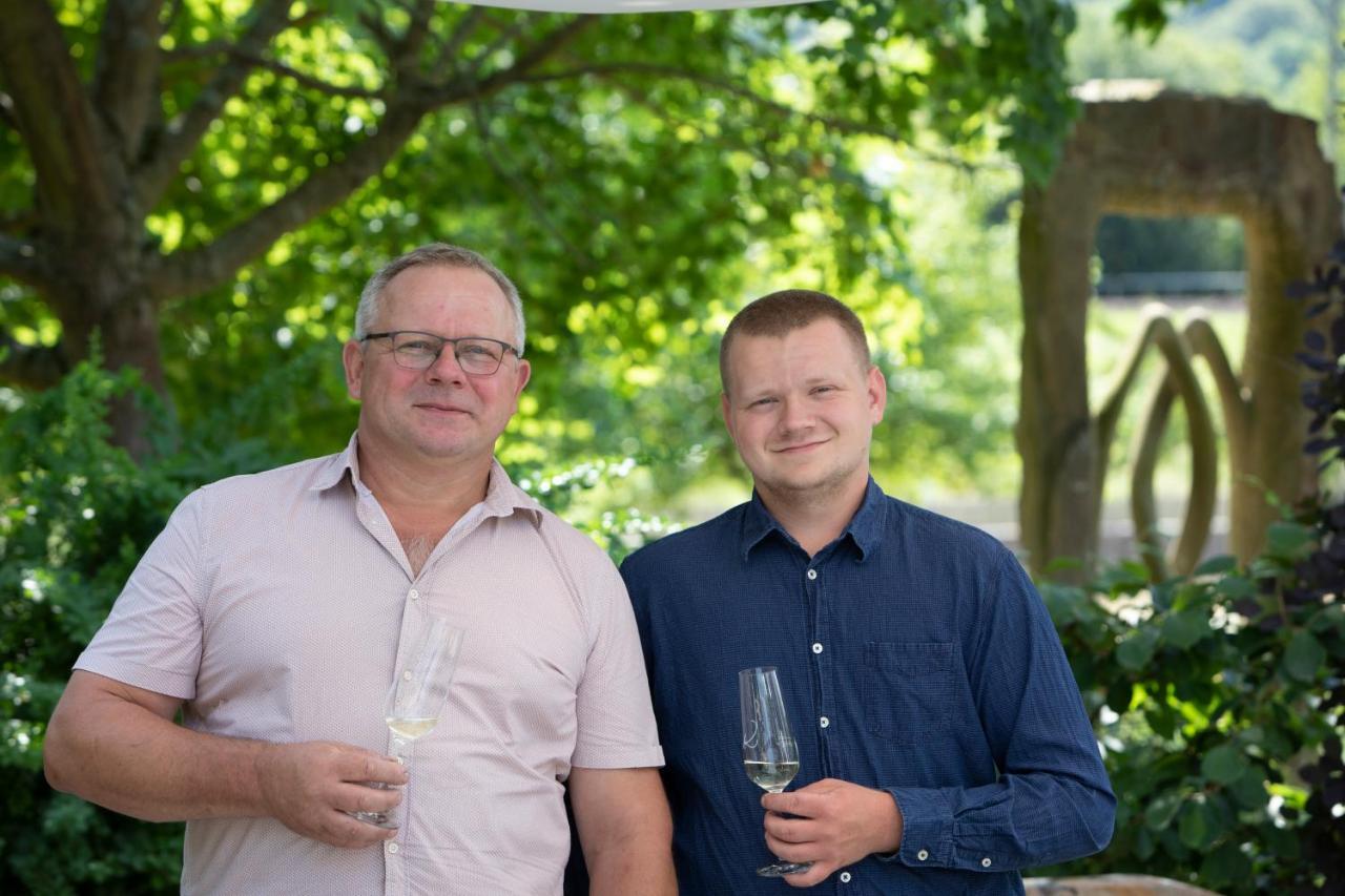 Weinhotel Restaurant Klostermuehle Ockfen Luaran gambar